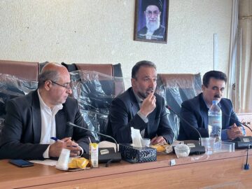 جلسه با کانون بازنشستگان آموزش و پرورش شهرستان