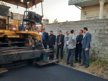 اجرای عملیات عمرانی پروژه آسفالت روستای استخربیجار